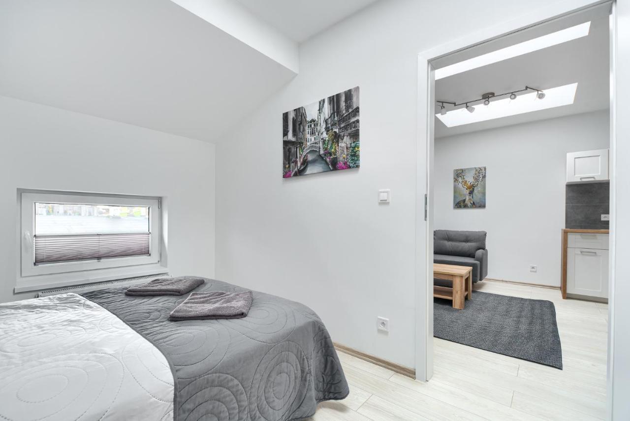 Toress Apartamenty Economy شتشيتسين المظهر الخارجي الصورة